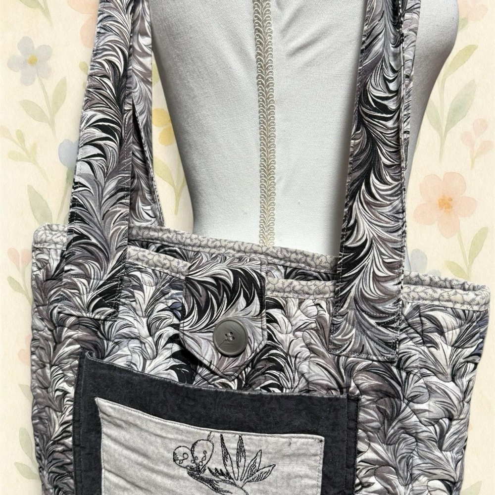 Handmade Floral Embroidered Quilted Tote Bag - Black and White Swirl Cottagecore - Picture 2 of 7